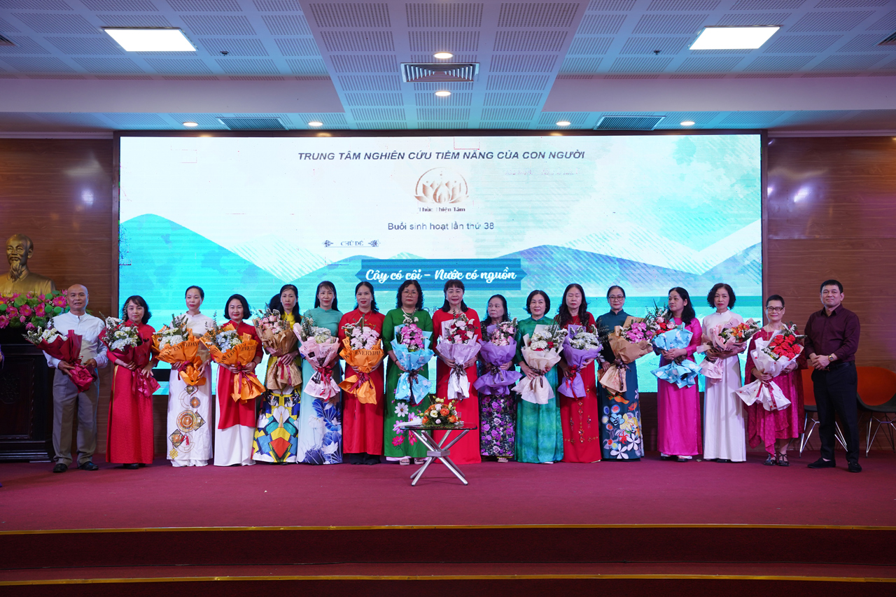 Buổi sinh hoạt lần thứ 38 chủ đề 