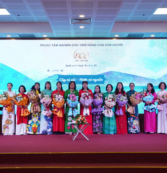 Buổi sinh hoạt lần thứ 38 chủ đề "Cây có cội - Nước có nguồn"