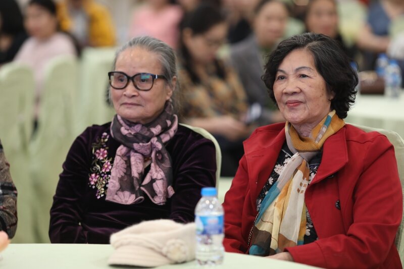 PHÚC, HỌA NHÀ CHỒNG ẢNH HƯỞNG ĐẾN NGƯỜI PHỤ NỮ NHƯ THẾ NÀO?