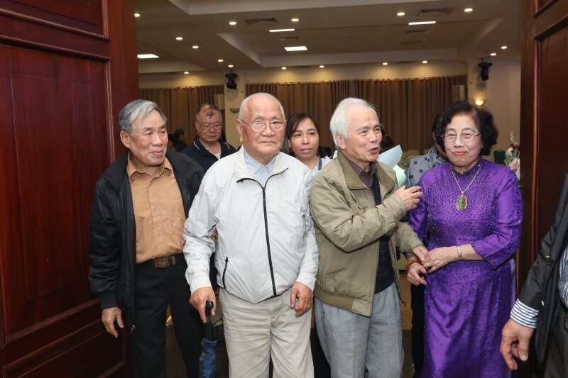 PHÚC, HỌA NHÀ CHỒNG ẢNH HƯỞNG ĐẾN NGƯỜI PHỤ NỮ NHƯ THẾ NÀO?