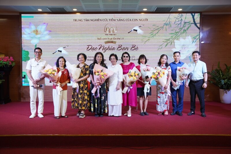 Buổi sinh hoạt lần thứ 31 chủ đề 